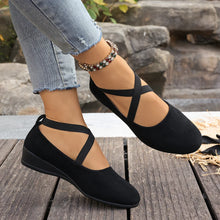 Alouette™ Schuhe Mit Veloursoptik und Gekreuzten Riemen – Schwarz