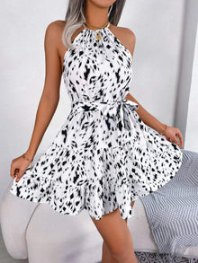 Haizea – Verspieltes Mini-Sommerkleid Mit Halshalter-Ausschnitt – Weiß