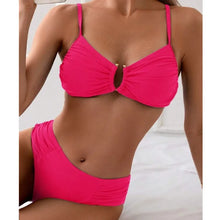 MILENA | Bikini mit dekorativem Cut-Out und elegantem Halt für Sommertage – Rosa