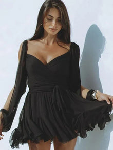 Elegantes Damen-Wickelkleid mit Plissee-Rock – Schwarz