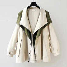 Stylischer Damen-Trenchcoat mit abnehmbarem Kragen – Übergangsjacke im modernen Design – Weiß