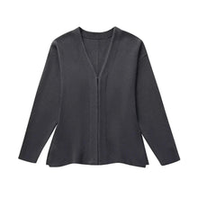 Strickjacke mit V-Ausschnitt | Schlichtes Design | Elegante Silhouette – Grau