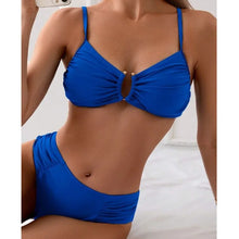 MILENA | Bikini mit dekorativem Cut-Out und elegantem Halt für Sommertage – Blau