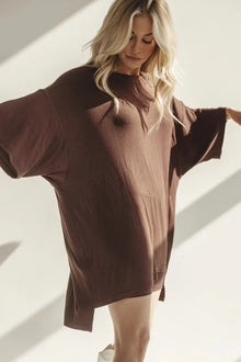 Damen Loungewear Set: Übergroßes T-Shirt mit Fahrradhose, Bequem und Vielseitig – Braun
