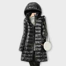 Anvera – Ultraleichte Daunenjacke mit Kapuze – Schwarz