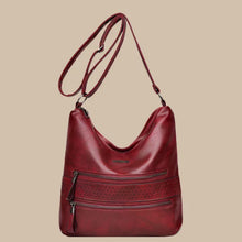 Lunara | Stilvolle Schultertasche – Weinrot