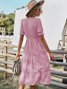 Liriane | Verspielt gestreiftes Kleid – Rot