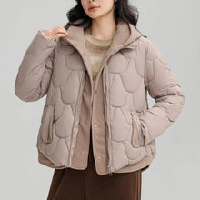 FrostHaven™ Steppjacke Mit Kuscheliger Kapuze – Khaki