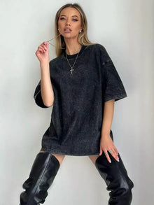 Oversized T-Shirt für Damen – Urban, Lässig & Streetstyle-ready – Schwarz