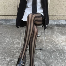 Gestreifte Strumpfhose für Damen | Schwarz – Schwarz