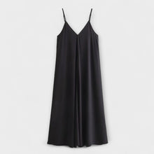 Long Slip Dress – Schwarz
