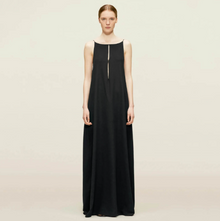 Mathilda | Luxus Slipdress mit tiefem Rückenausschnitt – Elegante Abendmode – Hellblau
