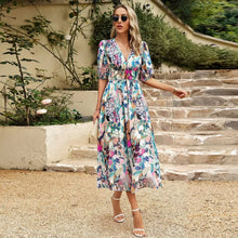 Liriane | Elegantes Midi-Kleid mit verspieltem Druck – Violett