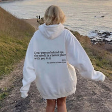Oversized Hoodie mit Statement | Herzliche Botschaft | Kuscheliger Streetstyle – Weiß