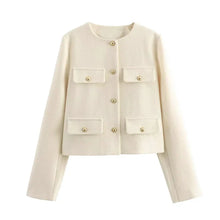 Kastenjacke | Goldene Knöpfe & Taschen-Details | Klassische Eleganz – Beige
