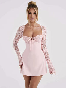 Bailo | Iconic Elegantes Bodycon Spitzenkleid – Rosa