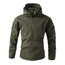 StormGuard™ – Robuste Softshelljacke für Herren – Armeegrün