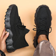 StrideBoost™ – Atmungsaktive Herren Sneaker für Komfort & Performance – Schwarz