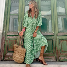 Mabel - Luftiges Kleid mit Hoch-Tief Geometrischem Muster – Green & White (Almost sold out)