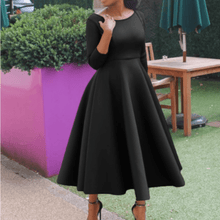 Midikleid mit 3/4-Ärmeln | Ausgestellter Rock | Femininer Rundhalsausschnitt – Schwarz