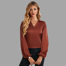Freya® | Bluse mit weiten Ärmeln und V-Ausschnitt – Braun