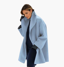 Julia | Damen Oversized Wintermantel im modernen Stil – Blau