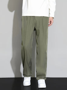 UrbanFlex™ – Stilvolle Herren Chino Hose mit Lockerem Straight-Fit – Grün