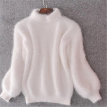 Emilia | Damen Weicher Flauschiger Winterpullover mit hohem Kragen – Weiß