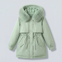 BOREALIS™ Premium Parka – Grün