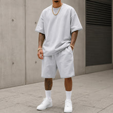 Adrian™ Set mit Cleanem Look und Weiter Passform – Weiß