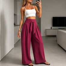 Arielle™ Hose mit Eleganter Verstellbarer Bindeschärpe und Strukturiertem Bund – Rot