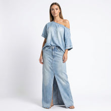 Capri Bleu™ Set mit Asymmetrischem Oberteil und Leichtem Jeansrock – Hellblau