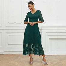 Celira™ Kleid mit Raffiniertem Floral-Design – Grün