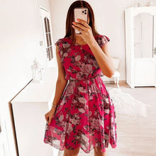 Serenelle™ Kleid mit Floraler Eleganz und Sofistischem Charme – Rot