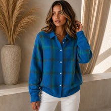Saint Claire™ Premium-Strickjacke mit Karomuster – Marineblau