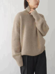 Doris | Damen Bequemer Strickpullover mit hohem Kragen – Khaki
