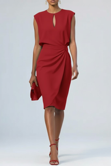 Katharina | Damen Midi-Kleid mit Schlüsselloch-Ausschnitt und Raffung – Rot