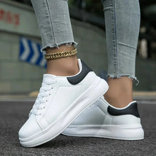 Doris | Damen Modische Streetstyle-Freizeit-Sneaker – Weiß und Schwarz