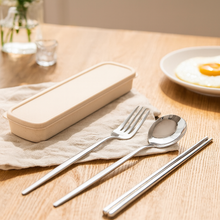 Zeyora | 4-teiliges Reisebesteck- und Essstäbchenset aus Edelstahl mit Halter – Silber