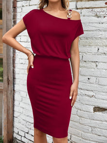 Stilvolles Kalte Schulter Einfarbiges Kurzarm Formelles Kleid Für Damen | Ideal für formelle Anlässe – Burgund