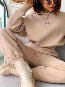 Lässiges Hoodie-Set Mit "Olso"-Print Und Jogginghose Mit Elastischem Bund Für Damen | Ideal für Outdoor-Aktivitäten – Beige