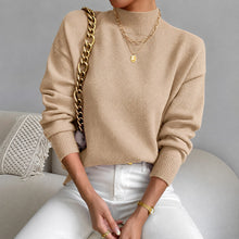 Roxana - Eleganter Damenpullover mit mittelhohem Kragen – Khaki