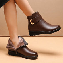 Avril - Schicke orthopädische Stiefel – Braun