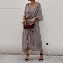 Loisa - Luftiges Kleid mit V-Ausschnitt – Grau