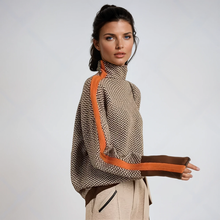 Malou™ | Hochkragenpullover mit bold Streifen – Orange