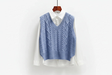 Ärmelloser Pullover mit V-Ausschnitt und gerader Form – Blau