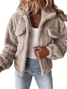 Libila – Kunstfell Jacke Mit Taschen – Khaki