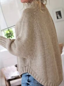 Edeltraut – Rollkragenpullover mit Fledermausärmeln – Khaki