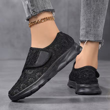 Sabyne – Sneaker Mit Blumenmuster Aus Spitze Und Klettverschluss – Schwarz