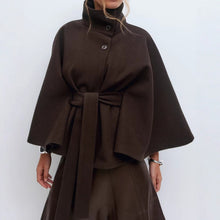 Damen Cape Mantel mit hohem Kragen – Braun